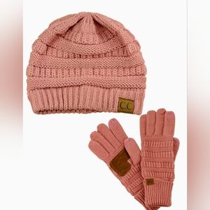 CC beanie with matching gloves